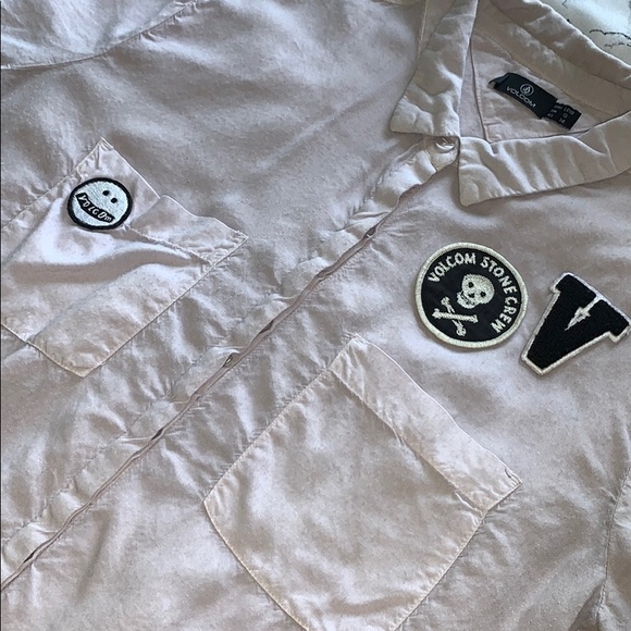 Volcom button up women’s - Picture 3 of 4